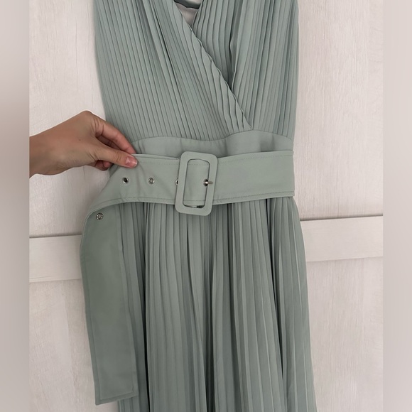 On Twelfth Women's Sage Green Deep V Neck Pleated Wide Leg Belt Jumpsuit - Picture 5 of 7